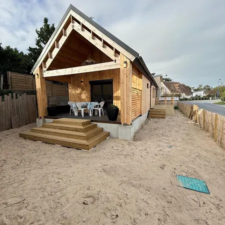 Maison De Bord De Coquillages Et Crustaces * Hauteville-sur-Mer